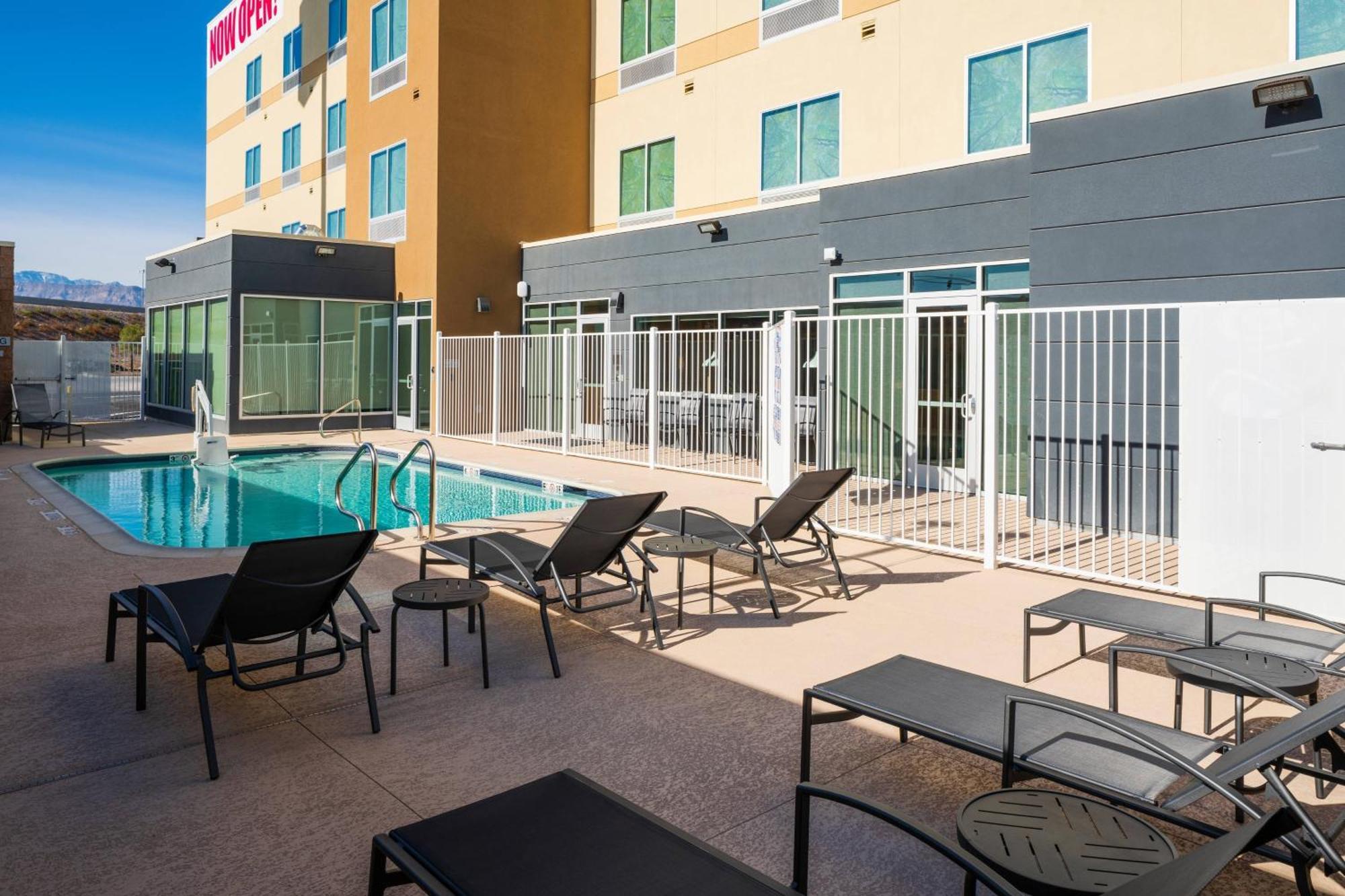 Fairfield Inn & Suites Las Vegas Northwest מראה חיצוני תמונה
